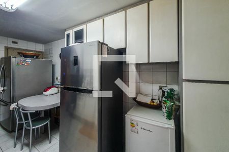 Apartamento à venda com 135m², 4 quartos e 4 vagascozinha