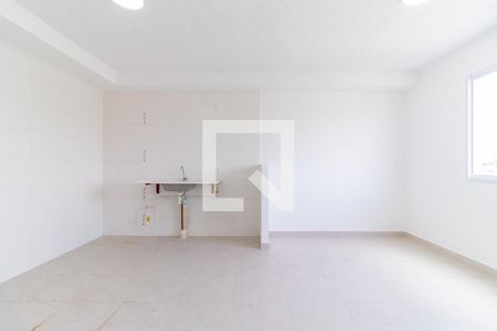 Sala de apartamento à venda com 1 quarto, 33m² em Jardim Itacolomi, São Paulo