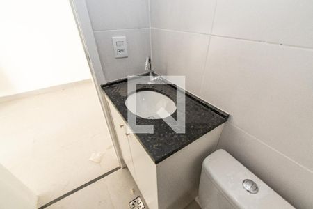 Apartamento à venda com 35m², 2 quartos e sem vaga Apartamento à venda com 35m², 2 quartos e sem vagaBanheiro