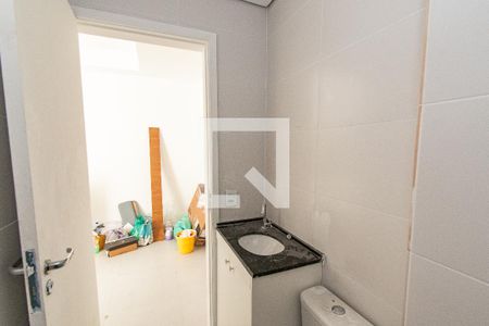 Apartamento à venda com 35m², 2 quartos e sem vaga Apartamento à venda com 35m², 2 quartos e sem vagaBanheiro
