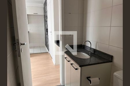 Banheiro de apartamento para alugar com 1 quarto, 31m² em Água Branca, São Paulo
