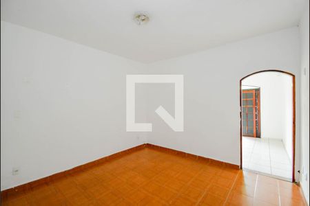 Quarto 1 de casa para alugar com 4 quartos, 300m² em Jardim Adriana, Guarulhos