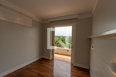 Casa de condomínio à venda com 620m², 5 quartos e 10 vagas Casa de condomínio à venda com 620m², 5 quartos e 10 vagasSuite 2