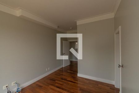 Casa de condomínio à venda com 620m², 5 quartos e 10 vagas Casa de condomínio à venda com 620m², 5 quartos e 10 vagasSuite 5