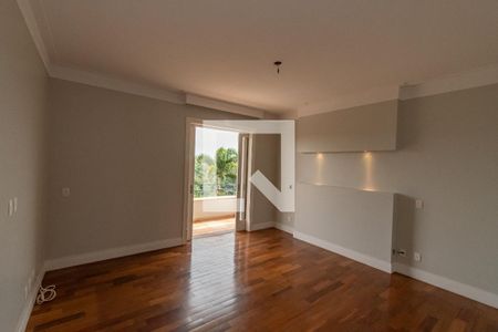 Casa de condomínio à venda com 620m², 5 quartos e 10 vagas Casa de condomínio à venda com 620m², 5 quartos e 10 vagasSuite 1