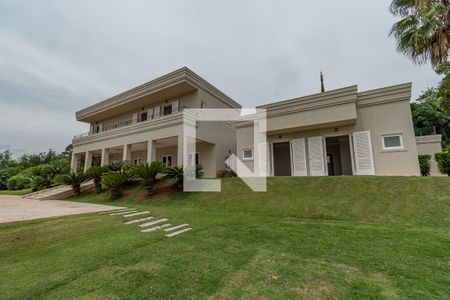 Casa de condomínio à venda com 620m², 5 quartos e 10 vagas Casa de condomínio à venda com 620m², 5 quartos e 10 vagasQuintal