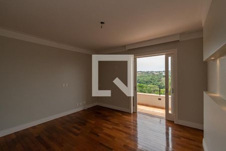 Casa de condomínio à venda com 620m², 5 quartos e 10 vagas Casa de condomínio à venda com 620m², 5 quartos e 10 vagasSuite 1