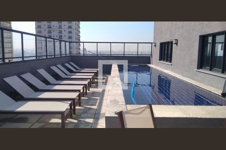 Apartamento à venda com 26m², 1 quarto e sem vagaÁrea comum - Piscina