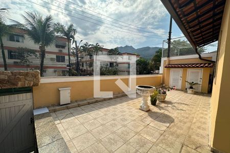 Casa de condomínio à venda com 189m², 3 quartos e 2 vagasÁrea comum