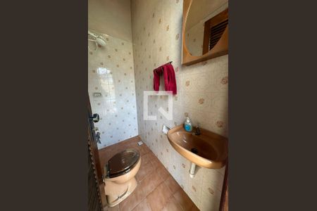 Casa de condomínio à venda com 189m², 3 quartos e 2 vagasLavabo area comum