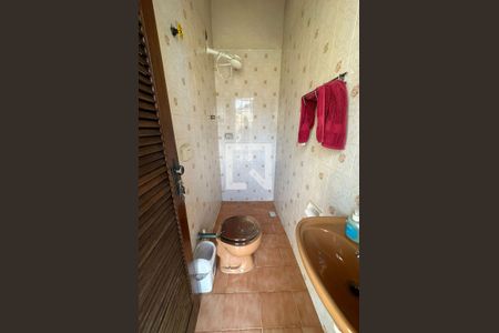 Casa de condomínio à venda com 189m², 3 quartos e 2 vagasLavabo area comum