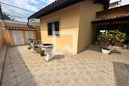 Casa de condomínio à venda com 189m², 3 quartos e 2 vagasÁrea comum