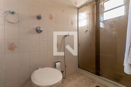 Apartamento à venda com 170m², 3 quartos e 1 vaga Apartamento à venda com 170m², 3 quartos e 1 vagaBanheiro do Quarto 2