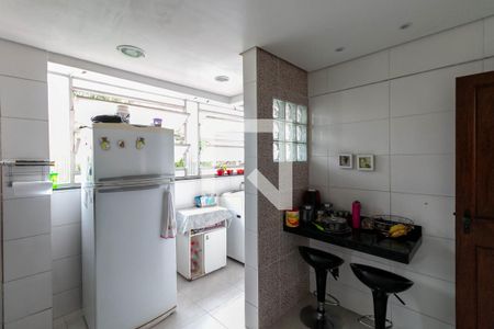 Apartamento à venda com 170m², 3 quartos e 1 vaga Apartamento à venda com 170m², 3 quartos e 1 vagaCozinha e Área de Serviço