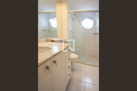 Apartamento para alugar com 68m², 2 quartos e 1 vaga Apartamento para alugar com 68m², 2 quartos e 1 vagaBanheiro