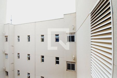 Apartamento à venda com 65m², 2 quartos e 1 vaga Apartamento à venda com 65m², 2 quartos e 1 vagaVista da Área de Serviço