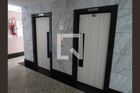 Apartamento para alugar com 84m², 3 quartos e 1 vagaElevador