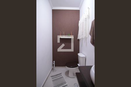 Casa à venda com 190m², 3 quartos e 3 vagasBanheiro