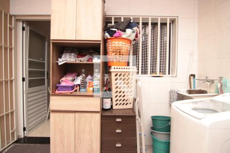 Casa à venda com 190m², 3 quartos e 3 vagasÁrea de Serviço