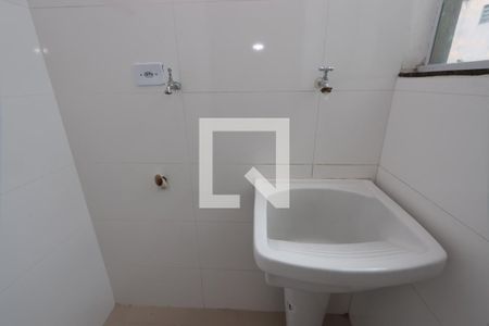 Apartamento para alugar com 43m², 2 quartos e sem vaga Apartamento para alugar com 43m², 2 quartos e sem vagaÁrea de Serviço