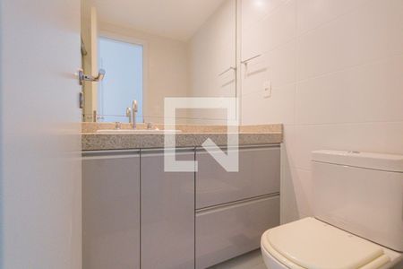 Apartamento à venda com 78m², 2 quartos e 1 vaga Apartamento à venda com 78m², 2 quartos e 1 vagaBanheiro Social