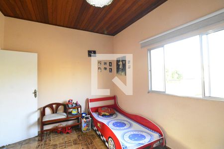 Casa à venda com 311m², 5 quartos e 1 vagaQuarto