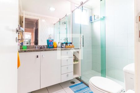 Apartamento à venda com 124m², 3 quartos e 2 vagas Apartamento à venda com 124m², 3 quartos e 2 vagasBanheiro da Suíte