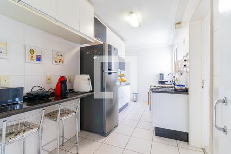 Apartamento à venda com 124m², 3 quartos e 2 vagas Apartamento à venda com 124m², 3 quartos e 2 vagasCozinha