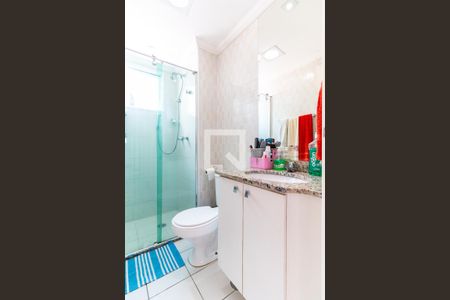 Apartamento à venda com 124m², 3 quartos e 2 vagas Apartamento à venda com 124m², 3 quartos e 2 vagasBanheiro 2