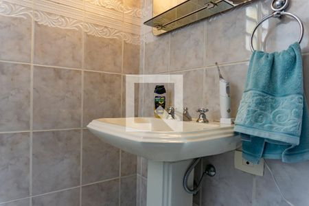 Casa à venda com 280m², 3 quartos e 4 vagas Casa à venda com 280m², 3 quartos e 4 vagasBanheiro da Suíte