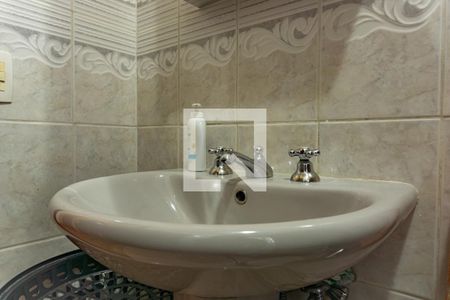 Casa à venda com 280m², 3 quartos e 4 vagas Casa à venda com 280m², 3 quartos e 4 vagasBanheiro