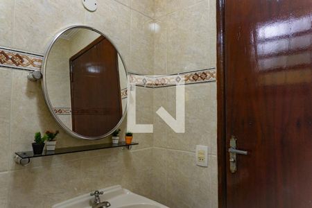 Casa à venda com 280m², 3 quartos e 4 vagas Casa à venda com 280m², 3 quartos e 4 vagasLavabo