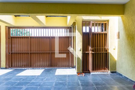 Casa à venda com 280m², 3 quartos e 4 vagas Casa à venda com 280m², 3 quartos e 4 vagasGaragem