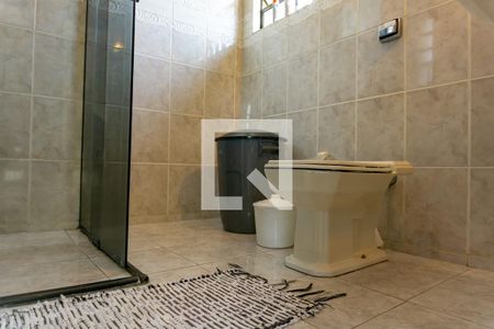 Casa à venda com 280m², 3 quartos e 4 vagas Casa à venda com 280m², 3 quartos e 4 vagasBanheiro da Suíte