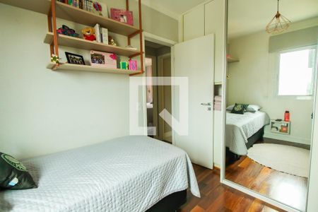 Apartamento à venda com 108m², 3 quartos e 3 vagas Apartamento à venda com 108m², 3 quartos e 3 vagasQuarto 2