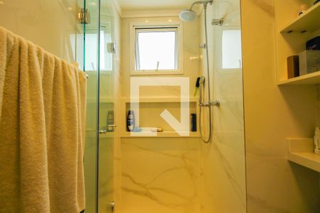 Apartamento à venda com 108m², 3 quartos e 3 vagas Apartamento à venda com 108m², 3 quartos e 3 vagasBanheiro da suíte