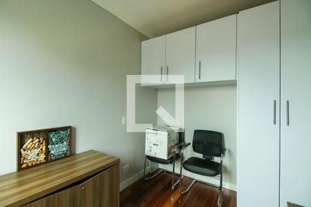 Apartamento à venda com 108m², 3 quartos e 3 vagas Apartamento à venda com 108m², 3 quartos e 3 vagasEscritório