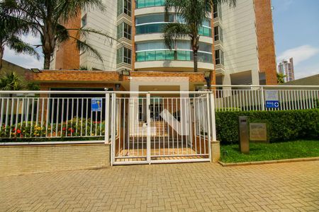 Apartamento à venda com 108m², 3 quartos e 3 vagas Apartamento à venda com 108m², 3 quartos e 3 vagasFachada