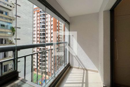 Sacada de kitnet/studio para alugar com 1 quarto, 24m² em Moema, São Paulo