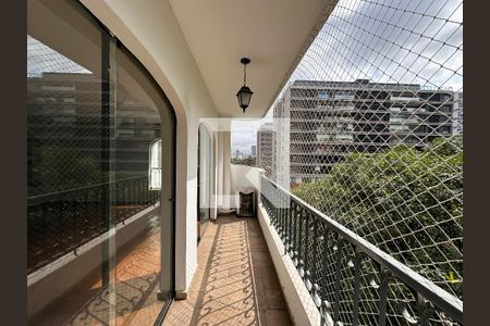 Sacada de apartamento para alugar com 2 quartos, 134m² em Cidade Monções, São Paulo