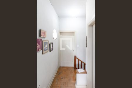 Casa à venda com 130m², 3 quartos e 1 vaga Casa à venda com 130m², 3 quartos e 1 vagaHall dos Quartos
