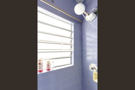Casa à venda com 130m², 3 quartos e 1 vaga Casa à venda com 130m², 3 quartos e 1 vagaBanheiro