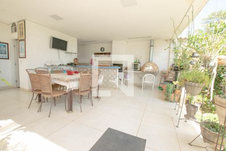 Casa à venda com 2000m², 4 quartos e 10 vagasArea de churr