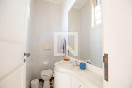 Casa à venda com 2000m², 4 quartos e 10 vagasBanheiro Social