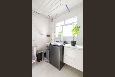 Apartamento à venda com 78m², 3 quartos e 2 vagas Apartamento à venda com 78m², 3 quartos e 2 vagasÁrea de Serviço