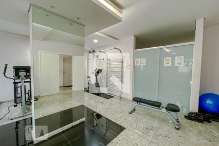 Apartamento à venda com 78m², 3 quartos e 2 vagasAcademia