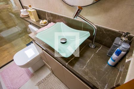 Apartamento para alugar com 164m², 3 quartos e 2 vagasBanheiro social