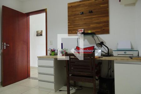 Casa de condomínio à venda com 100m², 3 quartos e 1 vagaQuarto 2