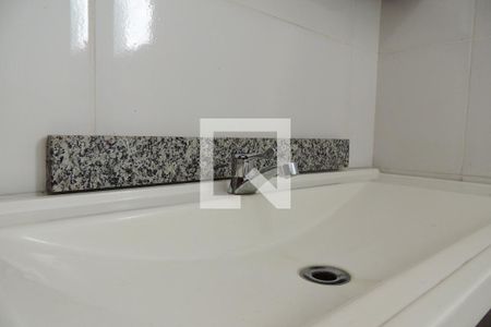 Casa de condomínio à venda com 100m², 3 quartos e 1 vagaBanheiro da Suíte 3