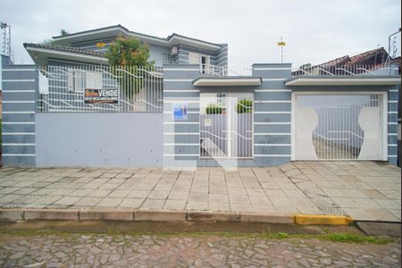 Casa à venda com 207m², 3 quartos e 1 vagaFachada